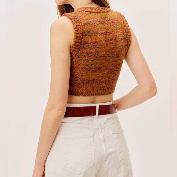 For Love and Lemons Helena Cropped Vest - Picture 7 of 12